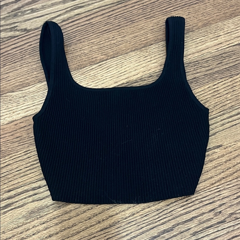 Aritzia Black Ribbed Women's Top